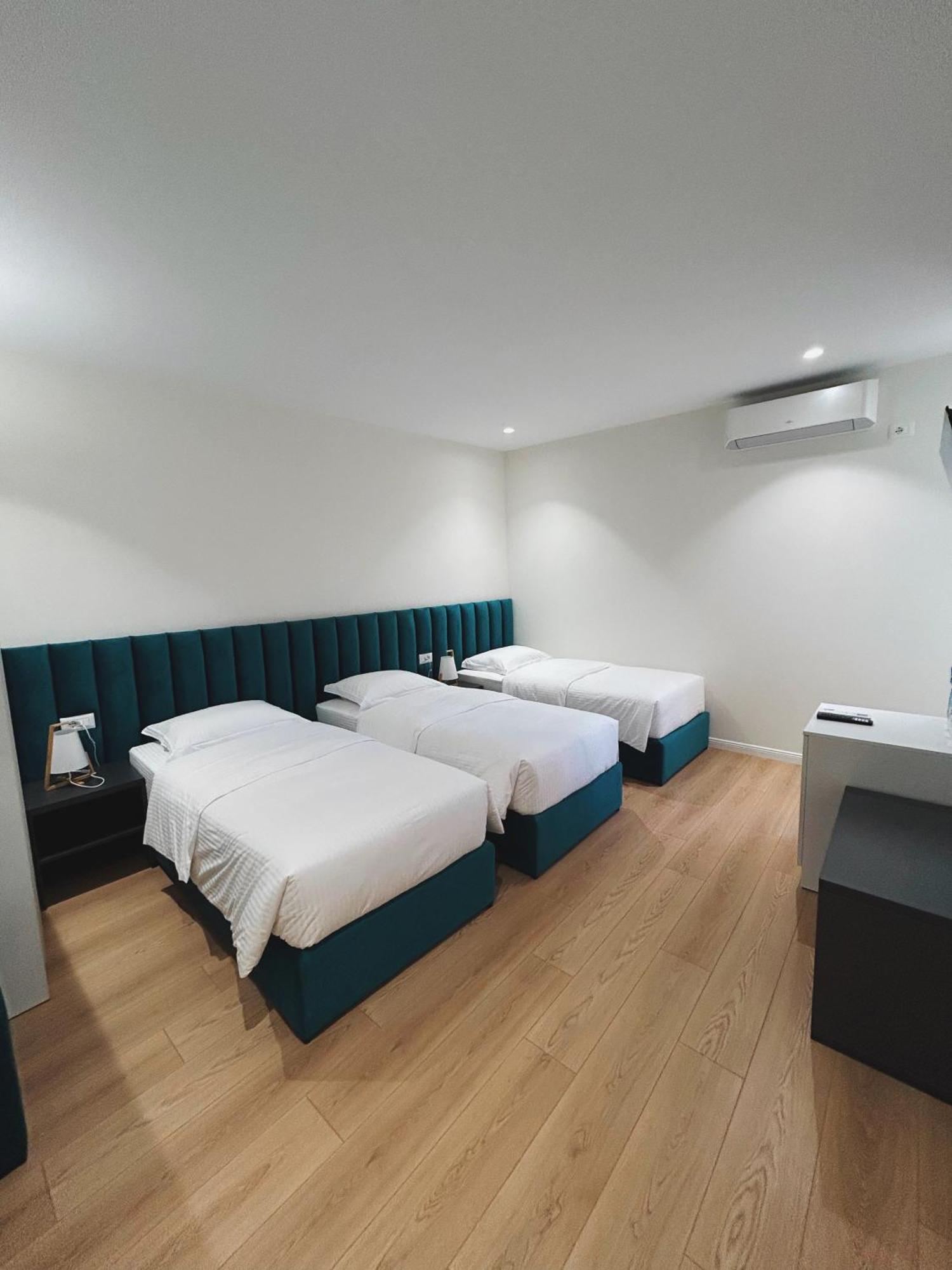 Clinton Tirana Inn Kültér fotó